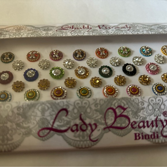 Jumbo Pack Round Multicolored Bindis, Forehead Gems, Body Jewels - Picture 3 of 11